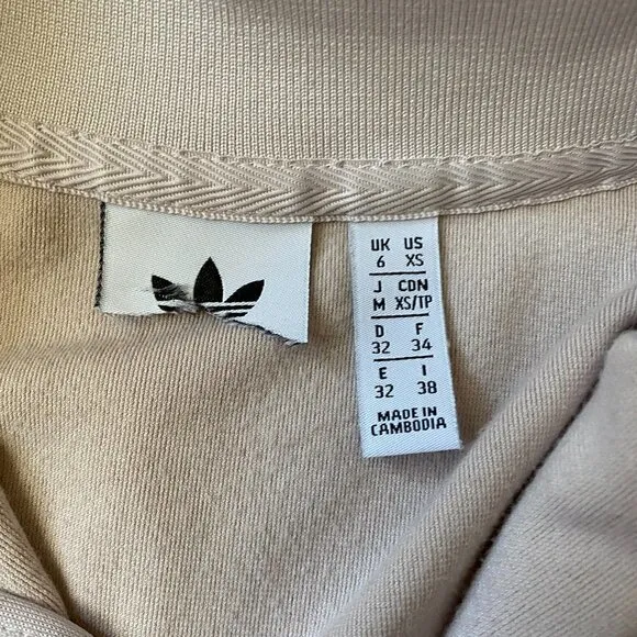 Adidas Original BNWOT Ice purple velvour Xsmall pullover quarter zip