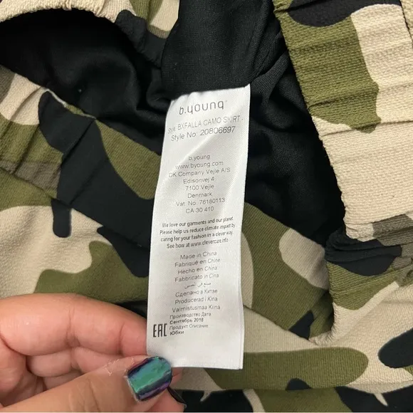 ASOS Black Green &amp; Khaki Camo Midi Asymmetrical Tiered Ruffle Warp Skirt Sz L