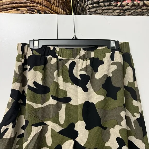 ASOS Black Green &amp; Khaki Camo Midi Asymmetrical Tiered Ruffle Warp Skirt Sz L