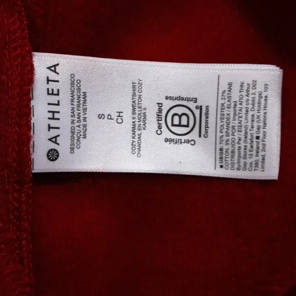 Athleta Karma Twist Neck Sweater Pullover Red Women S/ P  cozy Outdoor Casual