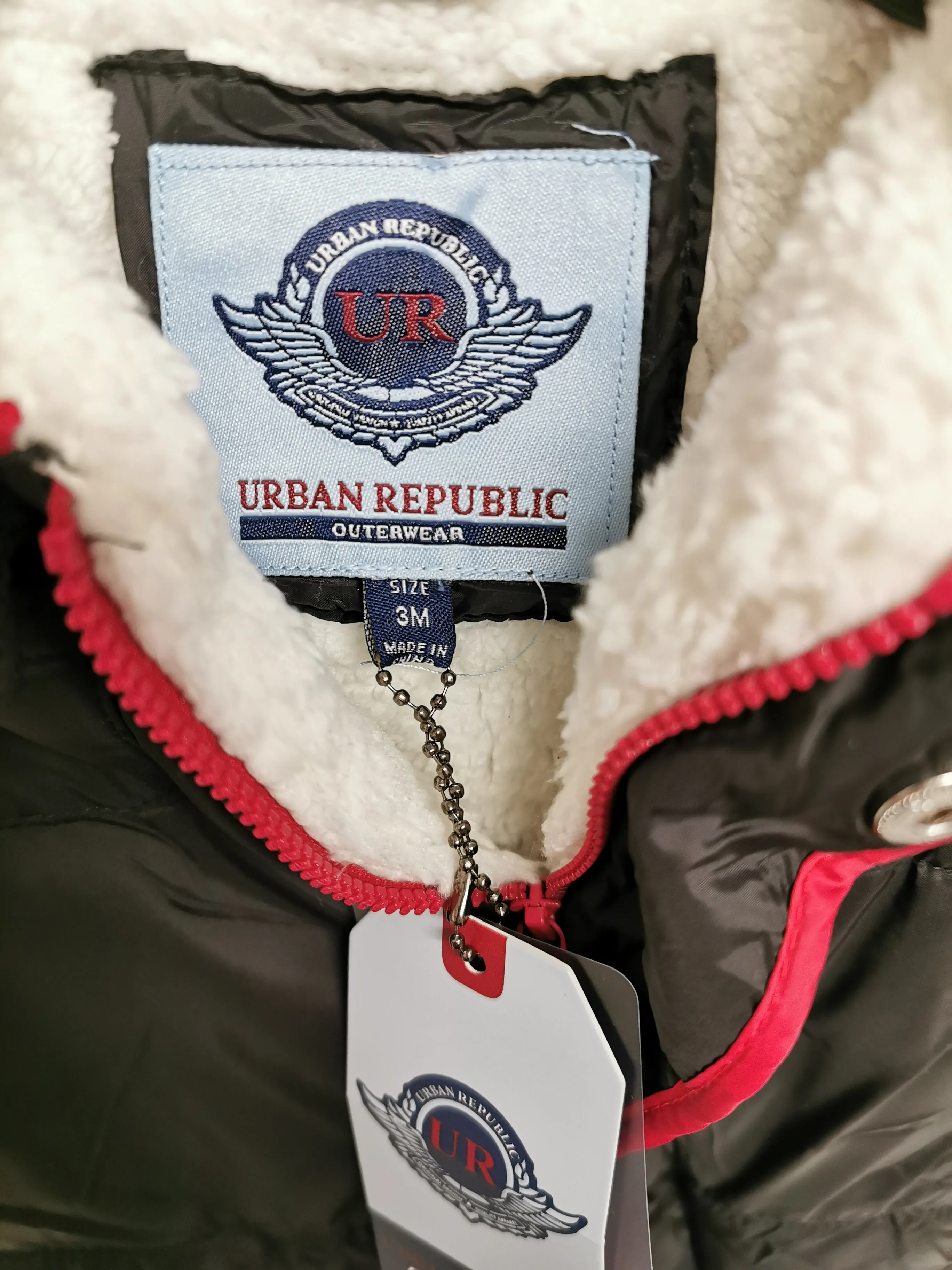 BABY BOY SIZE 3 MONTHS - URBAN REPUBLIC, Soft & Cozy Snowsuit NWT B41