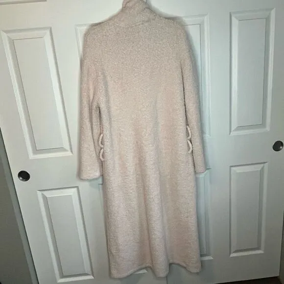 Barefoot Dreams Cozychic Plush Soft Robe with Pockets Size 2 - Measures as large