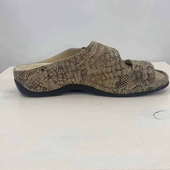 Berkemann Leather Crocodile Sandal Mule