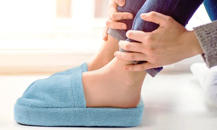 B/O Foot Massager Pillow