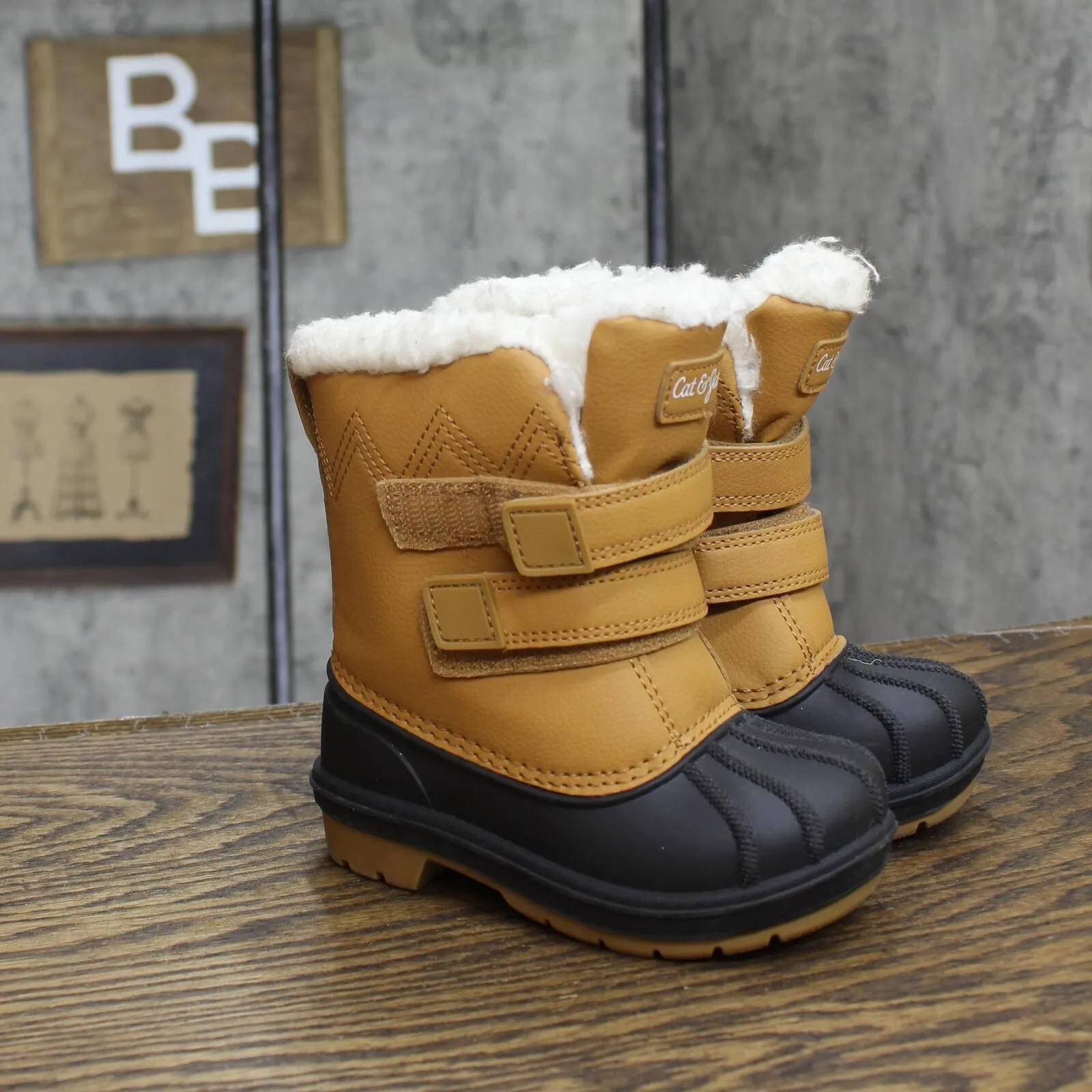 Cat & Jack Toddler Boys' Denver Winter Boots 88236548 Cognac Brown 7T
