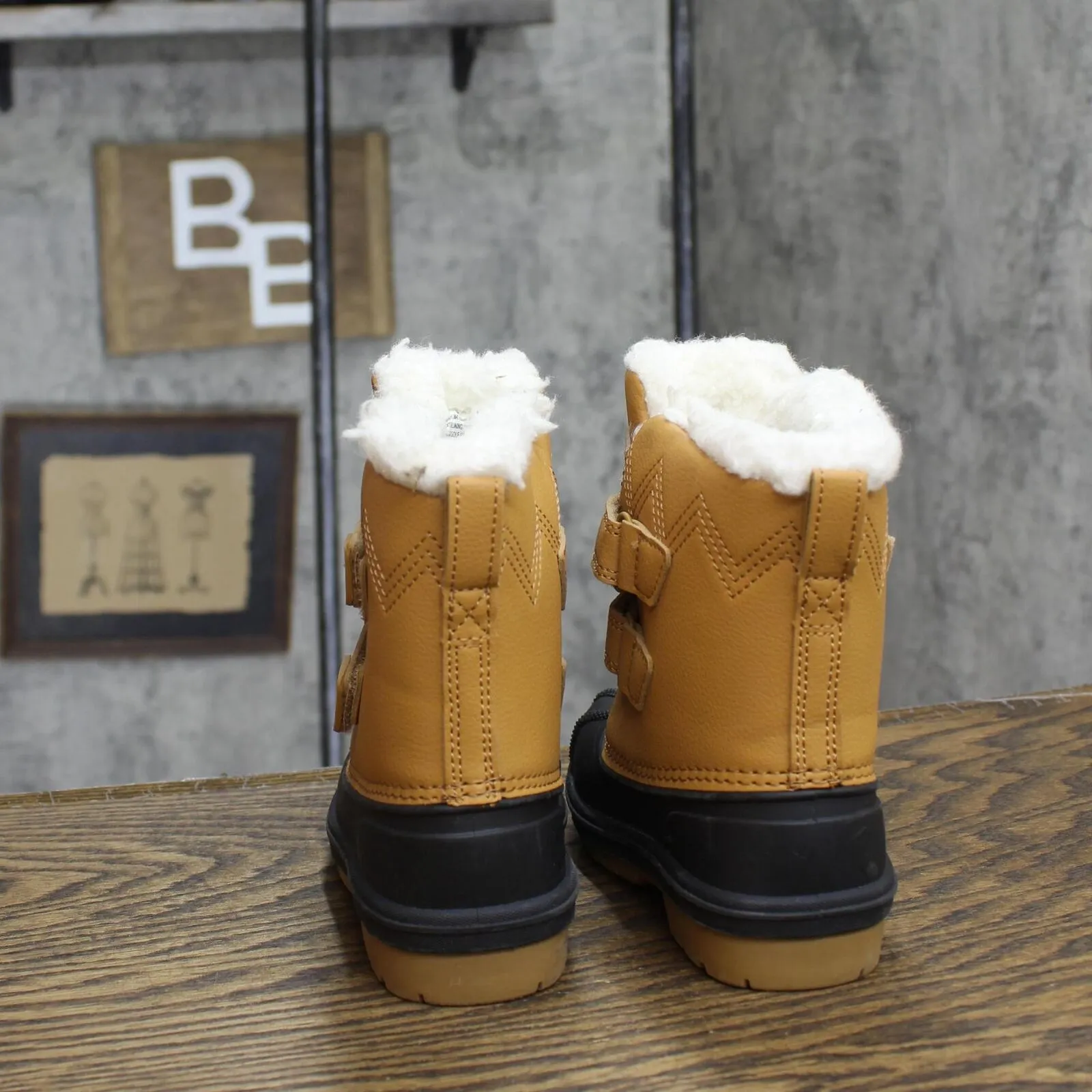 Cat & Jack Toddler Boys' Denver Winter Boots 88236548 Cognac Brown 7T