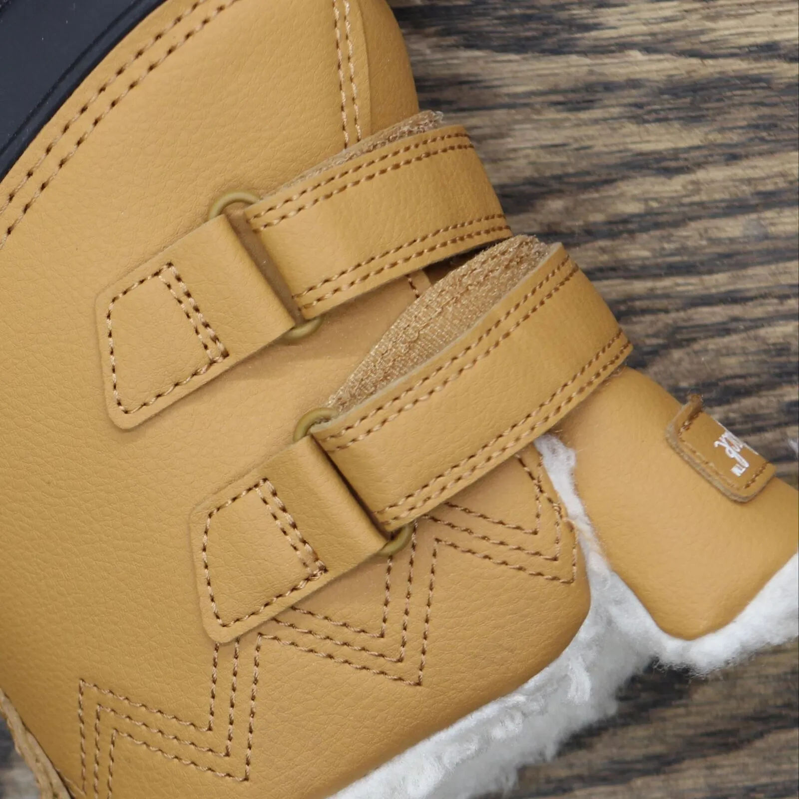 Cat & Jack Toddler Boys' Denver Winter Boots 88236548 Cognac Brown 7T