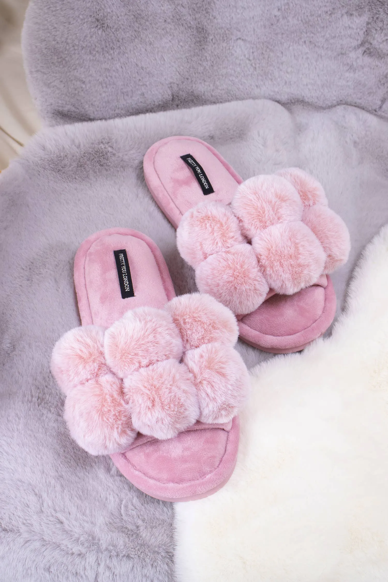 Dolly Pom Pom Slippers in Pink