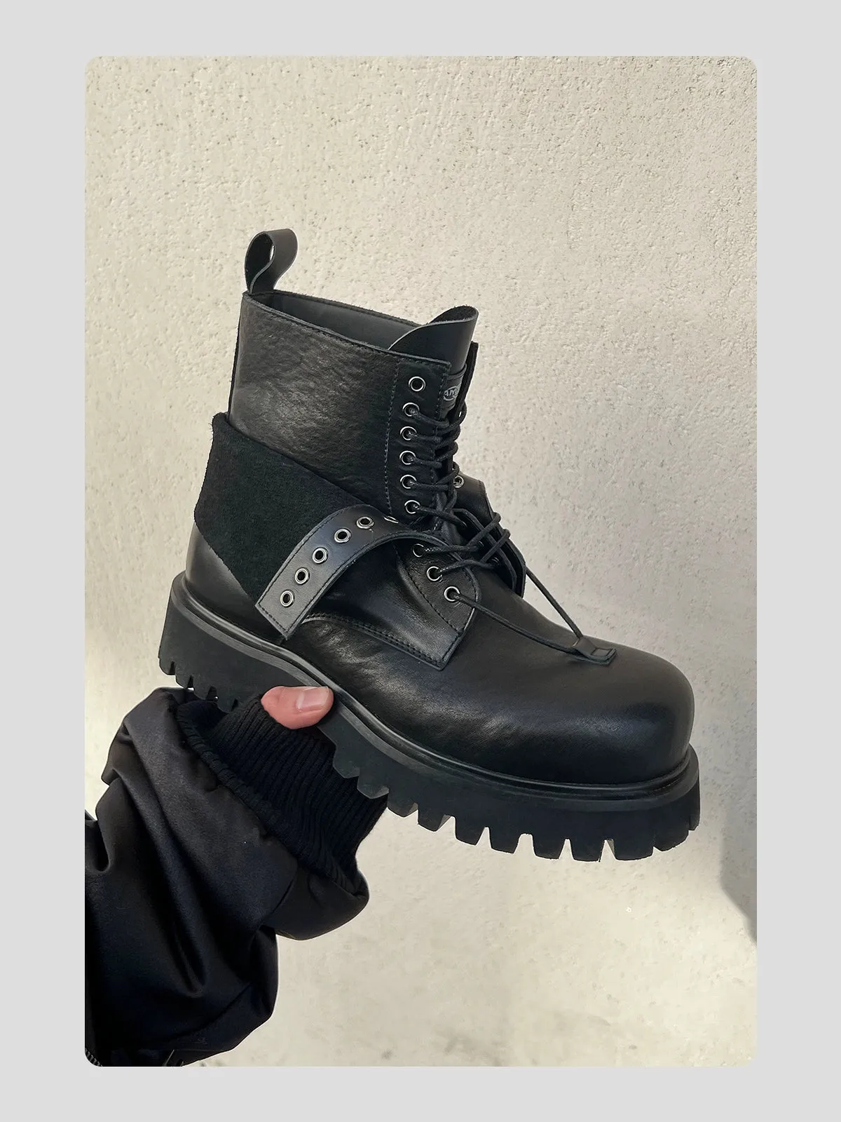 Heavy-Duty Cowhide Motorcycle Boots