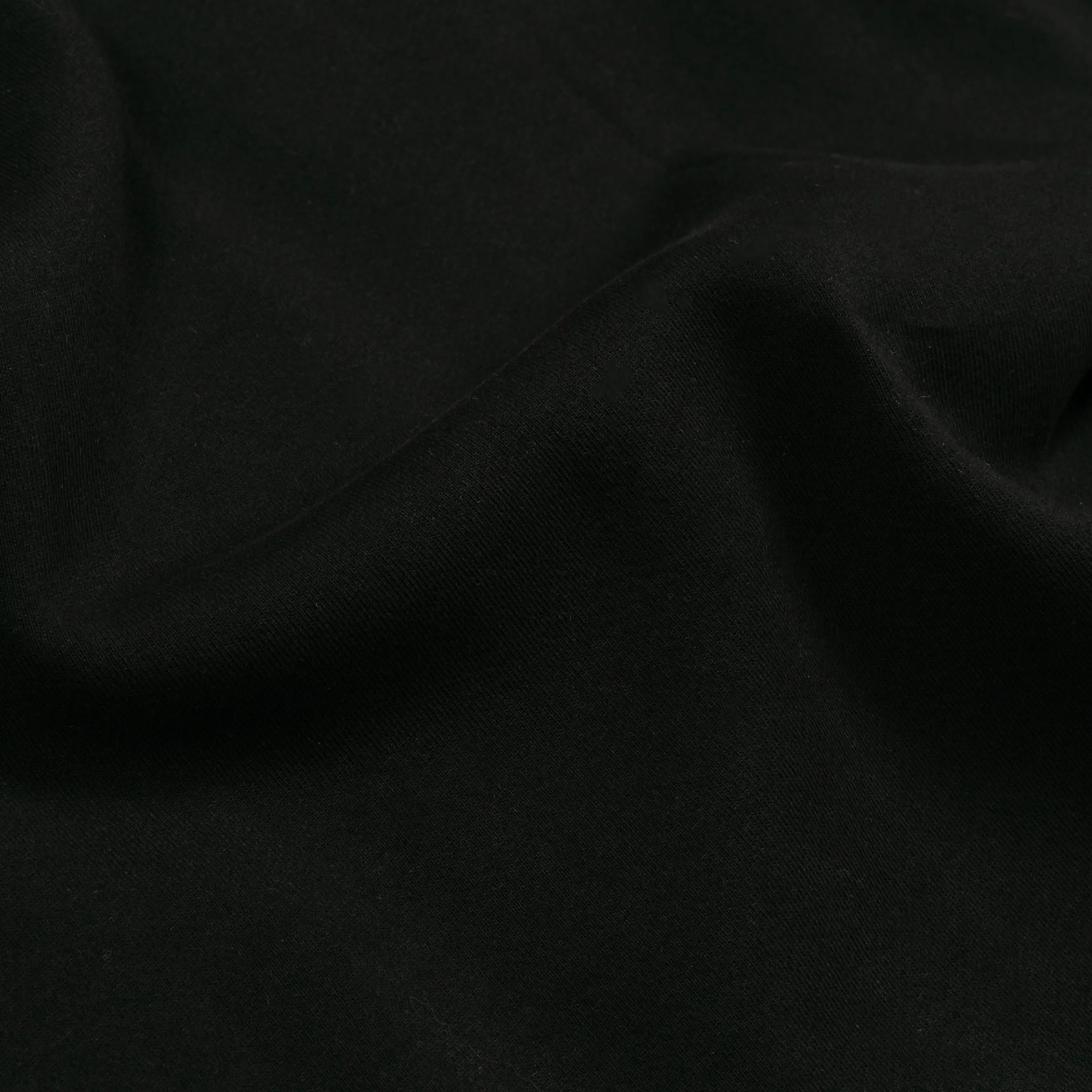 HEAVYWEIGHT BUTTON DOWN IN BLACK
