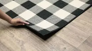 New Oriental Weavers Marina 2Ft 5" X 4Ft 5" Indoor/Outdoor Area Rug! Black & Ivory! Made in Egypt!