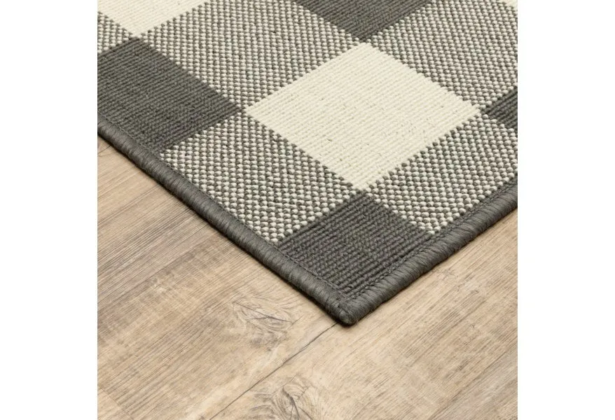 New Oriental Weavers Marina 2Ft 5" X 4Ft 5" Indoor/Outdoor Area Rug! Black & Ivory! Made in Egypt!