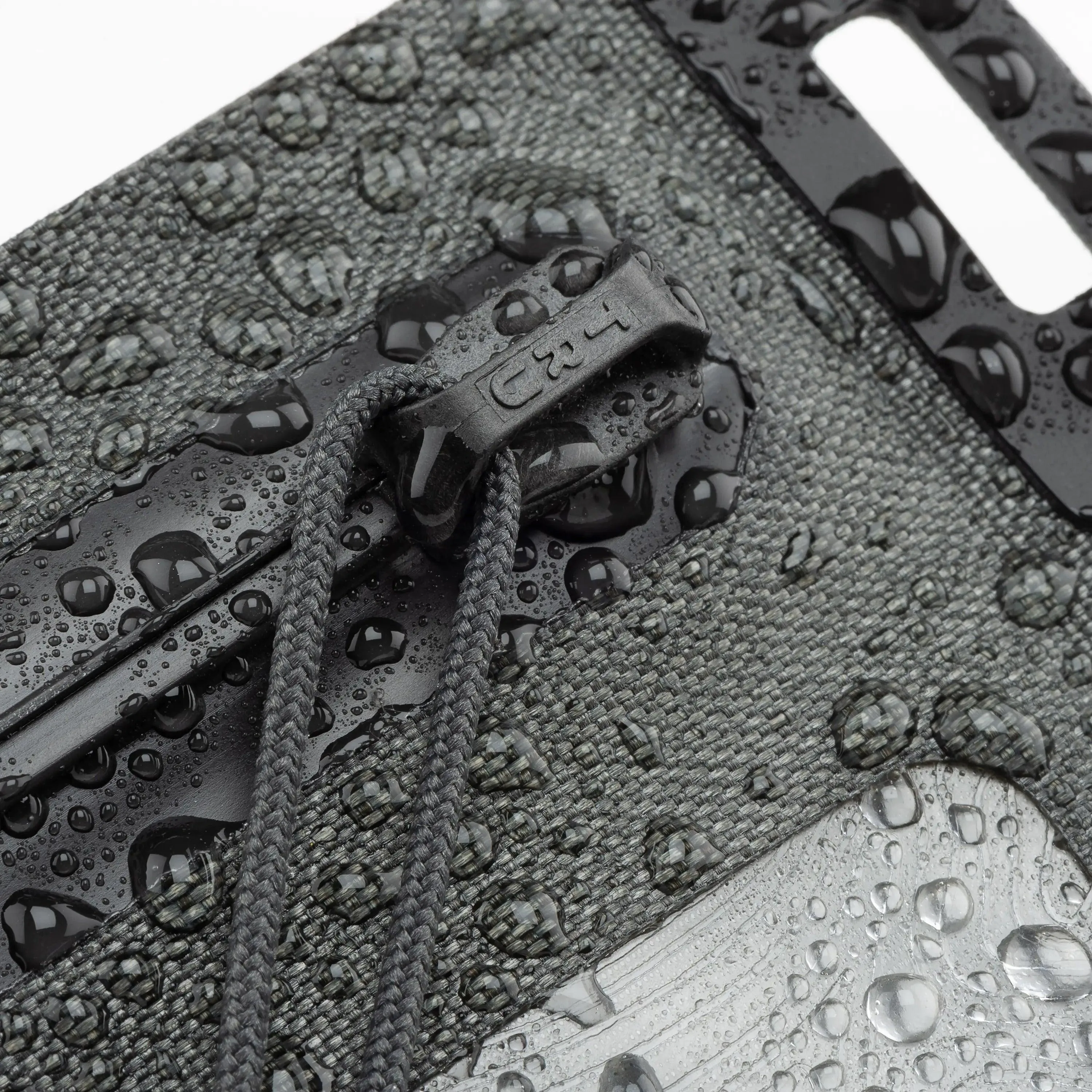 Nite Ize RunOff Waterproof Pocket