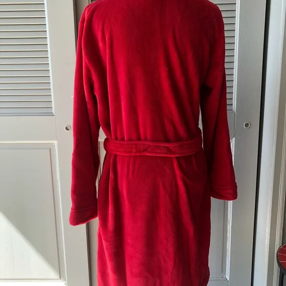 NWOT Calvin Klein Red Belted Robe Size XS/S