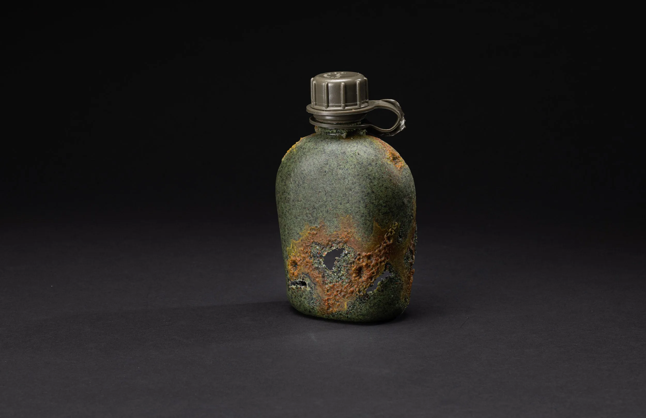 Particles-Geoffrey Bowton: Canteen