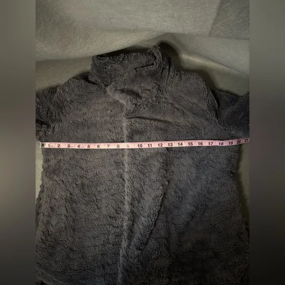 Patagonia Pelage Faux Fur Fleece, Full Zip &amp; Snaps Grey Jacket, Women's Small