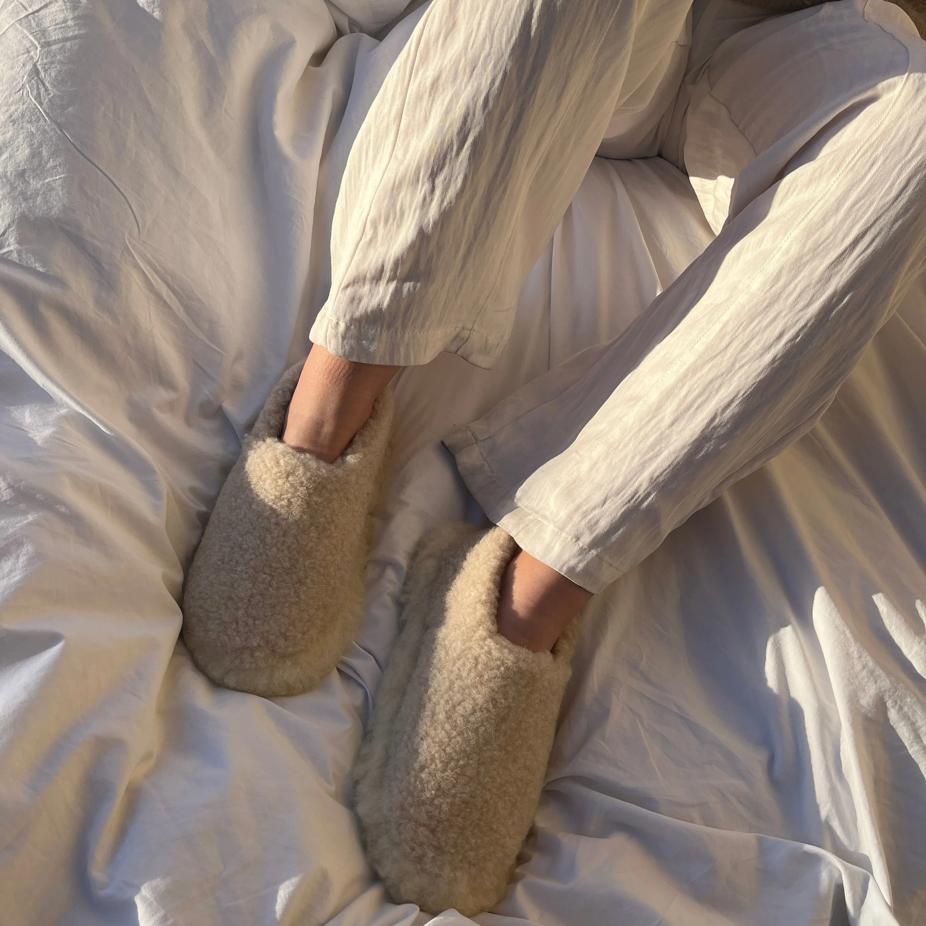 PEANUT MAMA SNUGGLE SLIPS