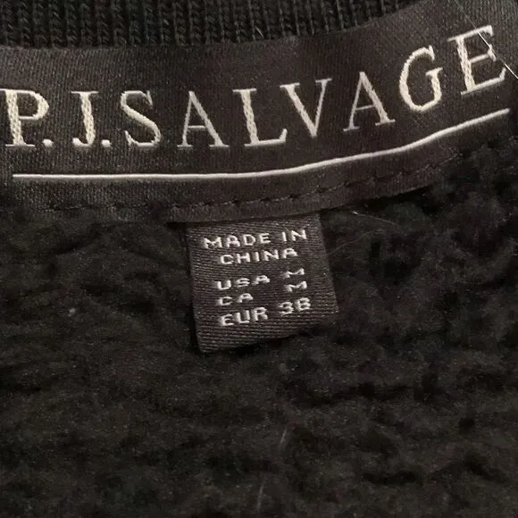 PJ SALVAGE WOMENS BOMBER BABE BLACK PLUSH ZIP FRONT JACKET