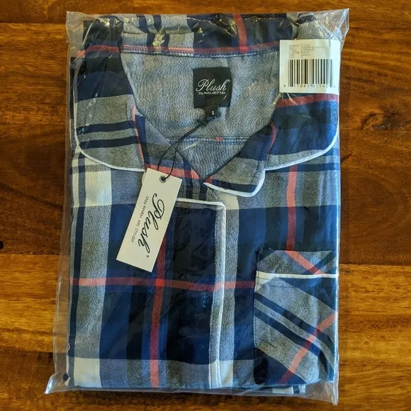 REVOLVE x PLUSH Ultra Soft Navy Plaid 2 pc PJs Pajamas,  S NWT