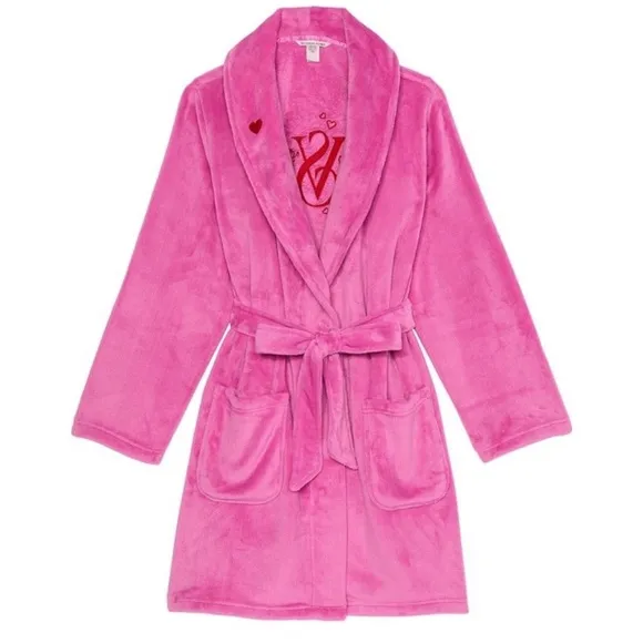 Robe Victoria’s Secret sexy cozy soft short size XS/Small 🩷plush pink peony💕🤍✨