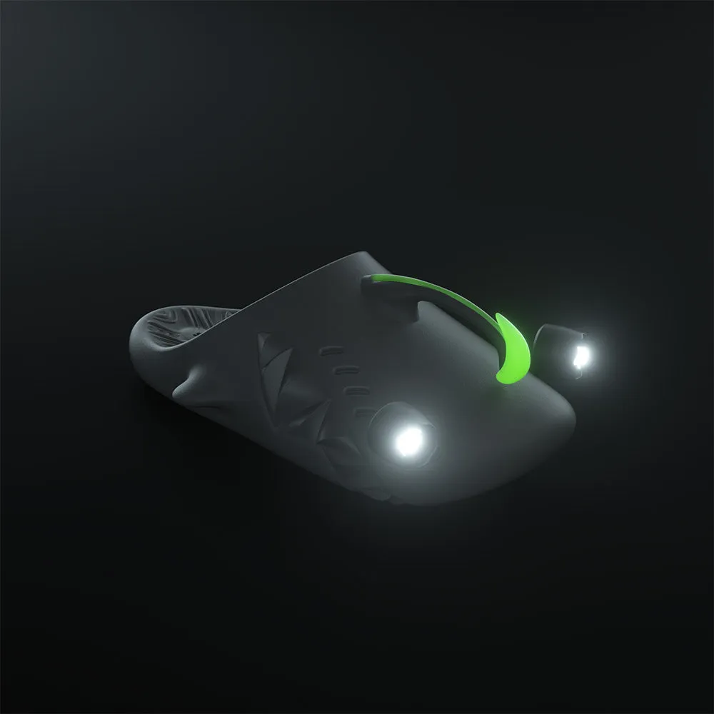Sharkicks Pro Mule - Anglerfish, Flashlights