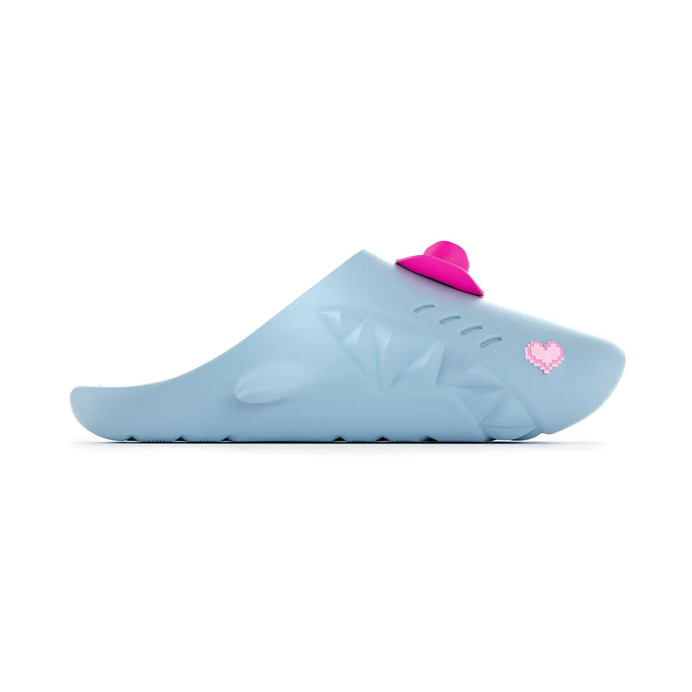 Sharkicks Pro Mule - Doll, Pixel Heart Eyes