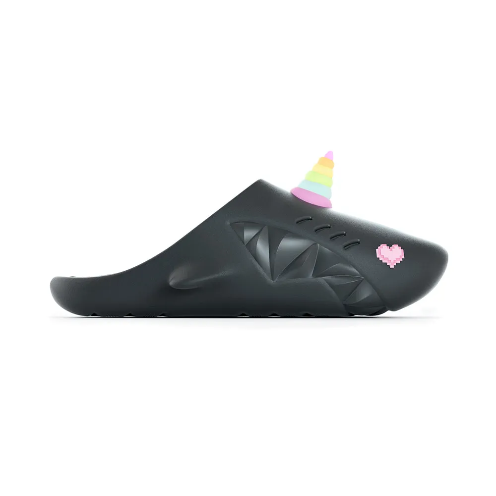 Sharkicks Pro Mule - Unicorn, Pixel Heart Eyes