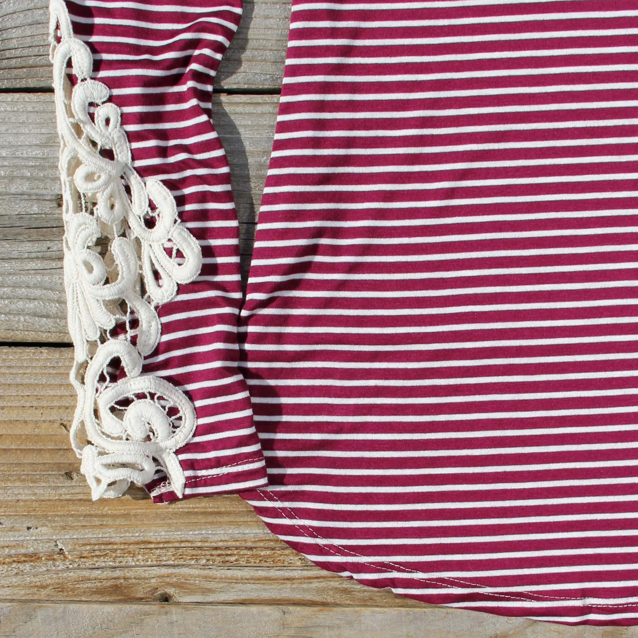 Sleepy Creek Lace Tee in Burgundy