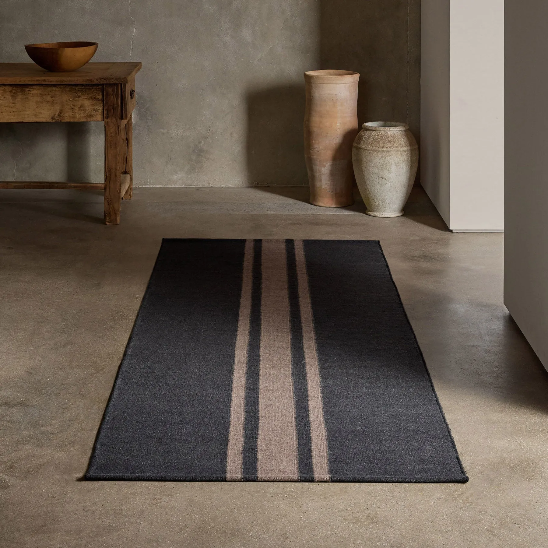 Three Stripe Runner - Anthracite/Mule