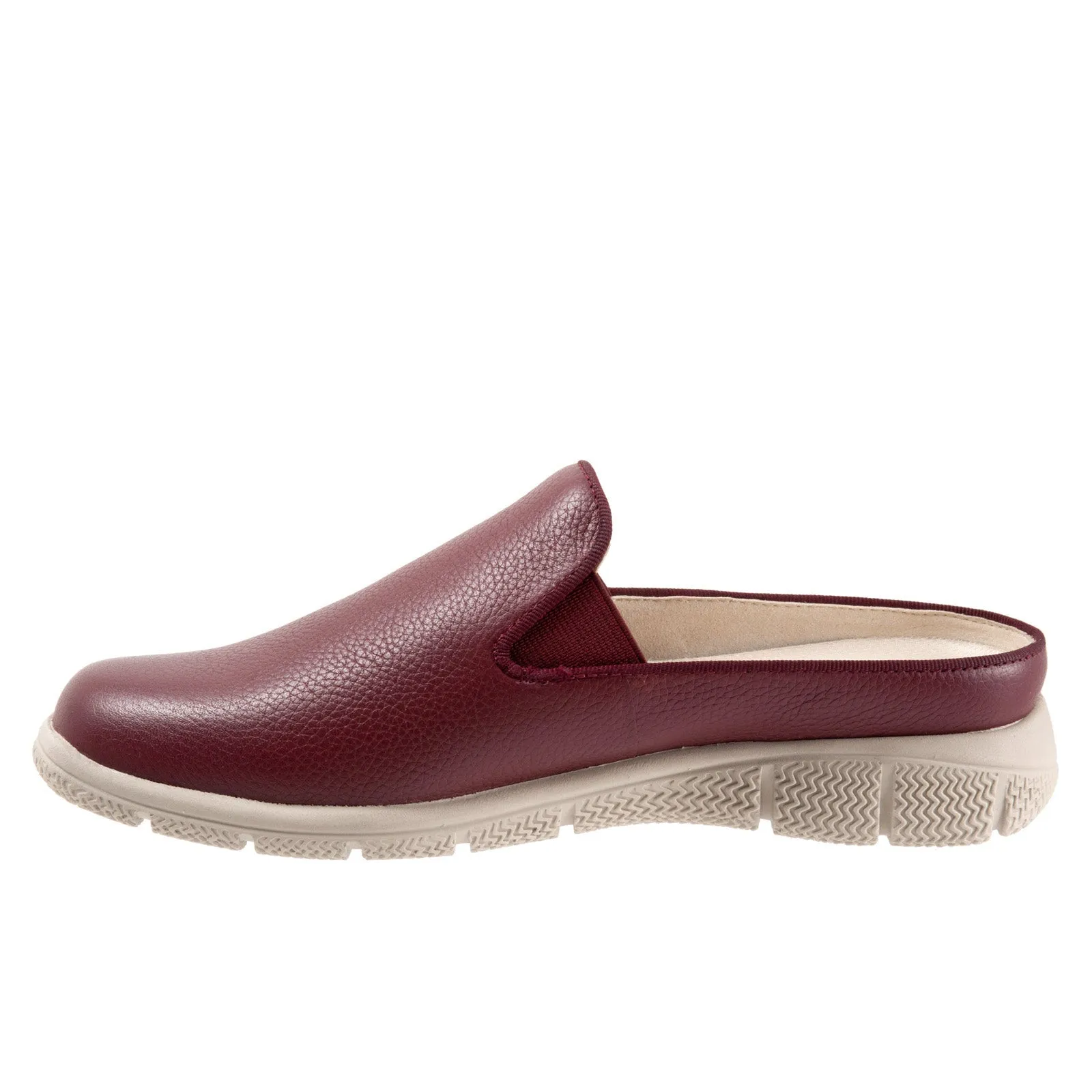 Trotters Uma T2238-641 Womens Burgundy Wide Leather Mule Flats Shoes