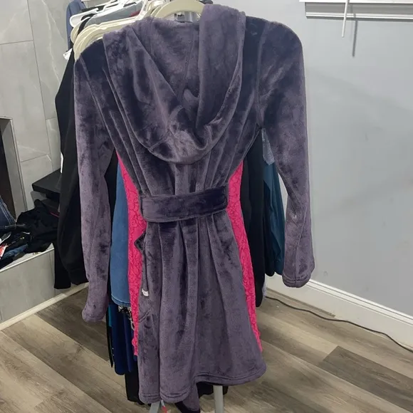 UGG Miranda Plush Short Robe Purple Size XS