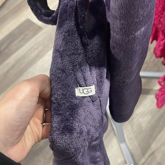 UGG Miranda Plush Short Robe Purple Size XS