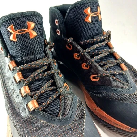 Under Amour Curry ASW Basketball Shoe/ Sneaker Black/ Copper. Boys 5Y...........