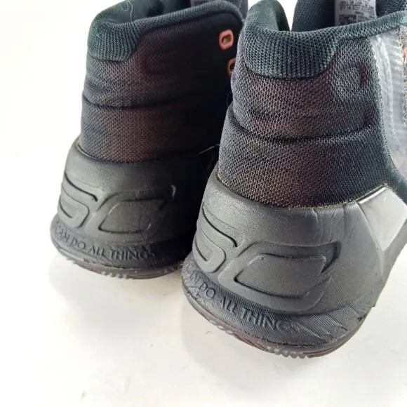 Under Amour Curry ASW Basketball Shoe/ Sneaker Black/ Copper. Boys 5Y...........