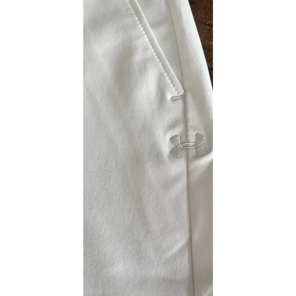 Under Armour Women's White Golf Fitted 9&quot; Shorts Size 2 NWT UPF 30