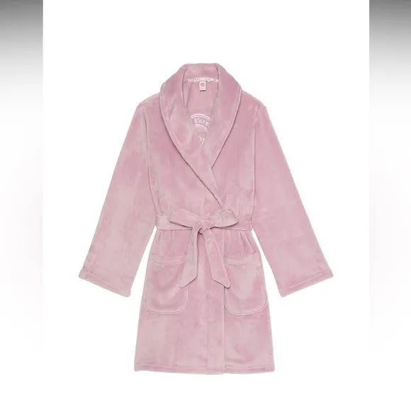 Victoria’s Secret size xs/small 💕🤍✨robe purple lilac💜