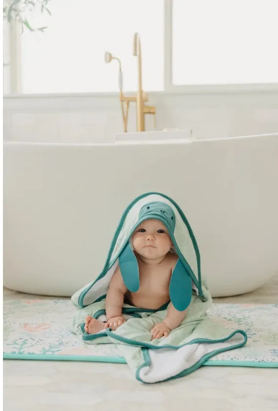 Wade Character Hooded Towel